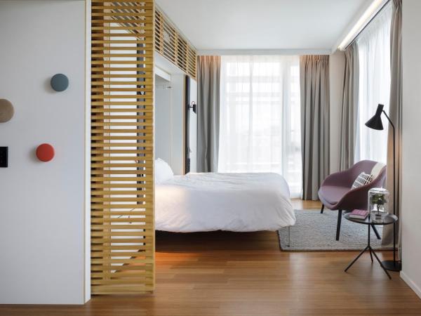 Zoku Paris : photo 2 de la chambre chambre cinéma