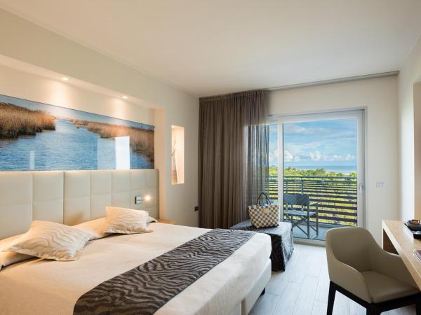Laguna Park Hotel 4Superior : photo 8 de la chambre chambre standard avec balcon