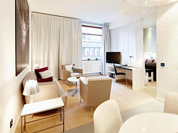 ProfilHotels Savoy : photo 8 de la chambre suite