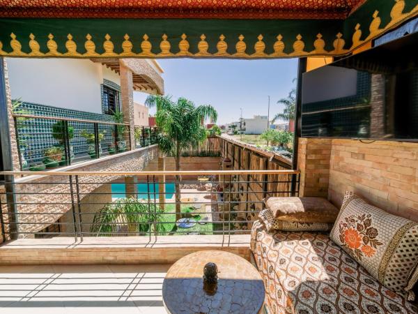 Riad Les Nuits De Fès : photo 6 de la chambre chambre double avec salle de bains privative