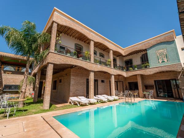 Riad Les Nuits De Fès : photo 5 de la chambre chambre double avec salle de bains privative