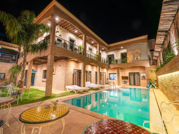 Riad Les Nuits De Fès : photo 3 de la chambre chambre double avec salle de bains privative