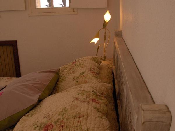 Chambre d'hôte Chez Dany - Mougins : photo 4 de la chambre chambre triple