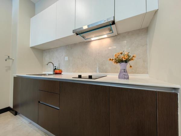 Attic Home Melaka Silverscape Residence & Jonker : photo 5 de la chambre dual key [2hall&4room] premium family suite (private bathtub and city view)