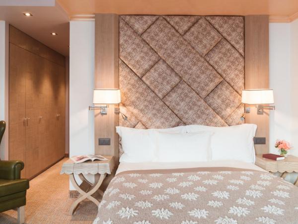 Tschuggen Grand Hotel - The Leading Hotels of the World : photo 2 de la chambre chambre simple deluxe - côté sud