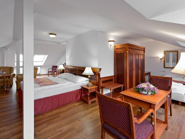 Hotel Continental : photo 7 de la chambre chambre familiale