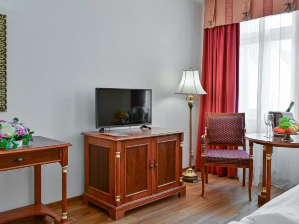 Hotel Continental : photo 3 de la chambre chambre deluxe