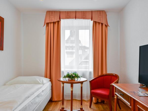 Hotel Continental : photo 2 de la chambre chambre triple deluxe