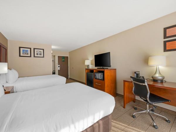 Comfort Inn & Suites North at the Pyramids : photo 6 de la chambre chambre double avec 2 lits doubles