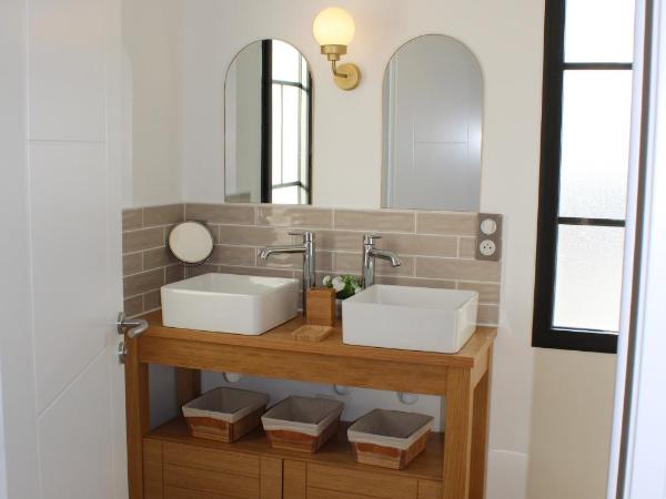 Le Jardin 51 : photo 8 de la chambre chambre double ou lits jumeaux - vue sur jardin