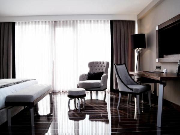 Ramada Hotel & Suites by Wyndham Istanbul- Sisli : photo 5 de la chambre suite penthouse
