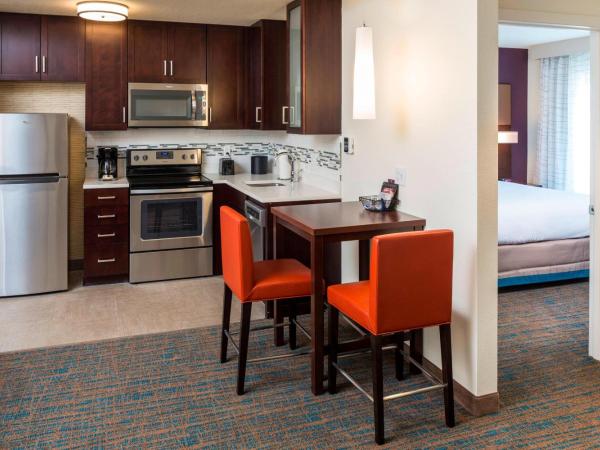 Residence Inn by Marriott Jacksonville South Bartram Park : photo 4 de la chambre suite 1 chambre lit king-size