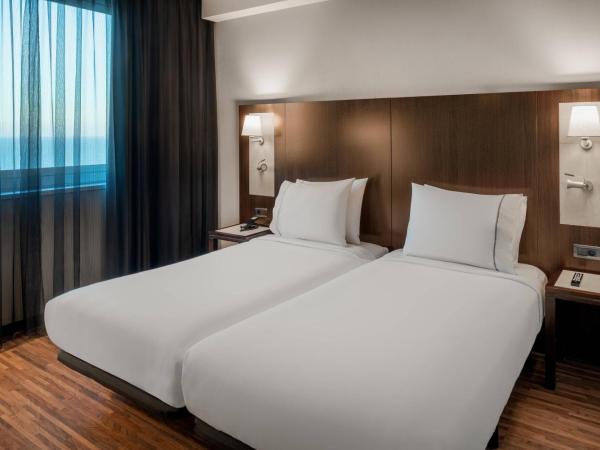 AC Hotel Barcelona Fórum by Marriott : photo 2 de la chambre chambre lits jumeaux standard