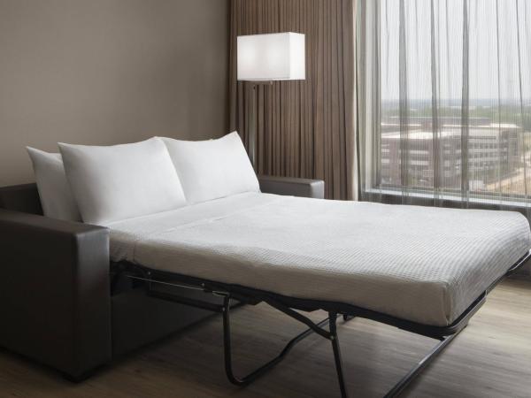 AC Hotel by Marriott Columbus Downtown : photo 3 de la chambre chambre lit king-size
