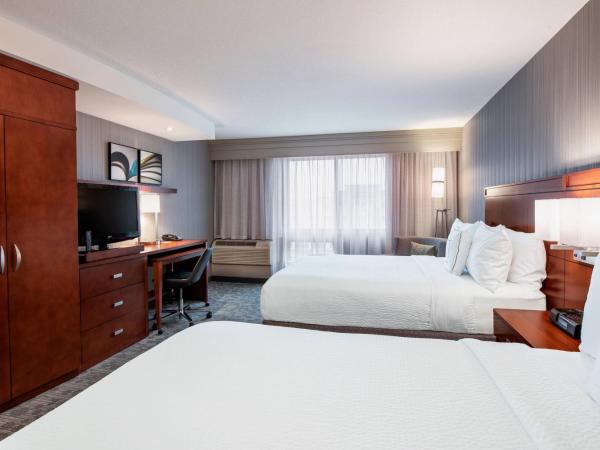 Courtyard by Marriott Edmonton West : photo 2 de la chambre chambre avec 2 grands lits queen-size 