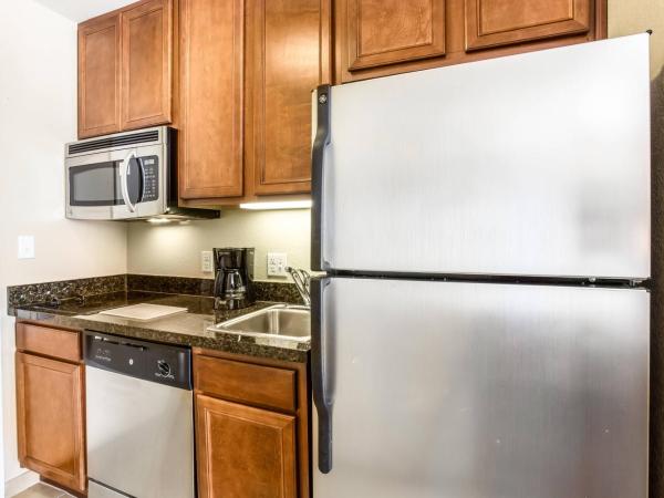 TownePlace Suites Tucson Airport : photo 4 de la chambre studio lit king-size avec canapé-lit