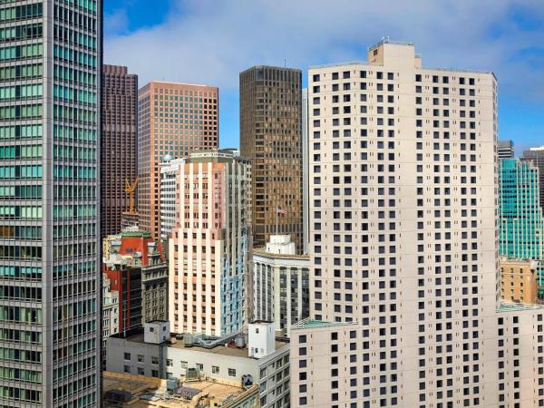 San Francisco Marriott Marquis Union Square : photo 2 de la chambre chambre lit king-size - vue sur ville