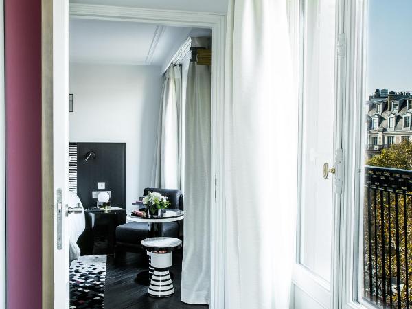 Fauchon l'Hôtel Paris : photo 7 de la chambre chambre double deluxe - vue sur tour eiffel