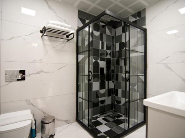 Paris Garden Hotel Istanbul : photo 3 de la chambre chambre double supérieure avec balcon