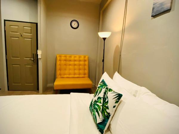Bangpho Story : photo 5 de la chambre chambre double standard avec salle de bains commune