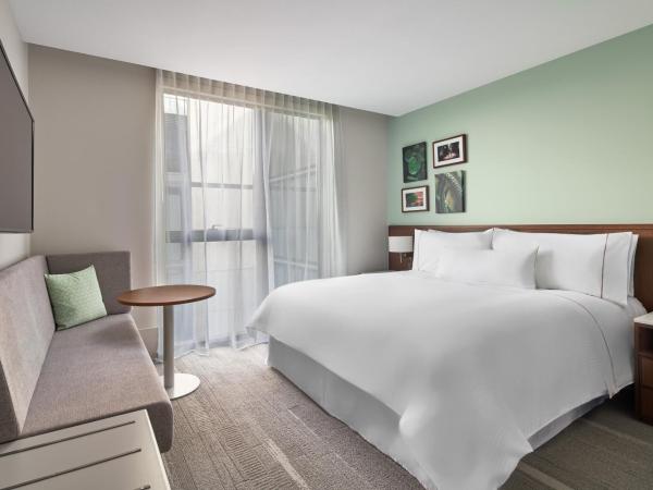Element Melbourne Richmond : photo 1 de la chambre chambre lit king-size