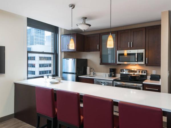 Residence Inn by Marriott Chicago Downtown/Loop : photo 6 de la chambre suite 2 chambres