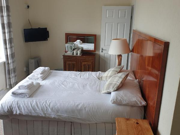 HOTEL242 : photo 1 de la chambre chambre familiale - vue sur mer