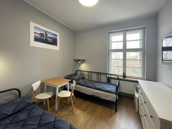 BP Hostel Gdynia : photo 8 de la chambre chambre double deluxe