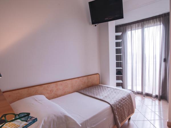 Hotel Holland : photo 2 de la chambre chambre simple confort