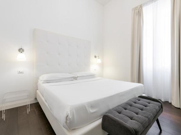 PLEY Cagliari Boutique Suites : photo 6 de la chambre chambre lit king-size