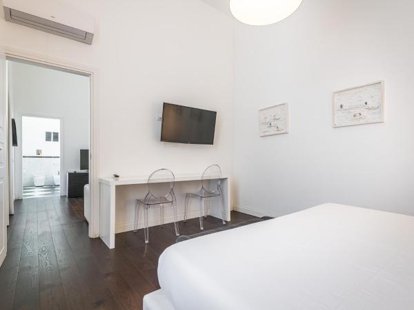 PLEY Cagliari Boutique Suites : photo 3 de la chambre suite
