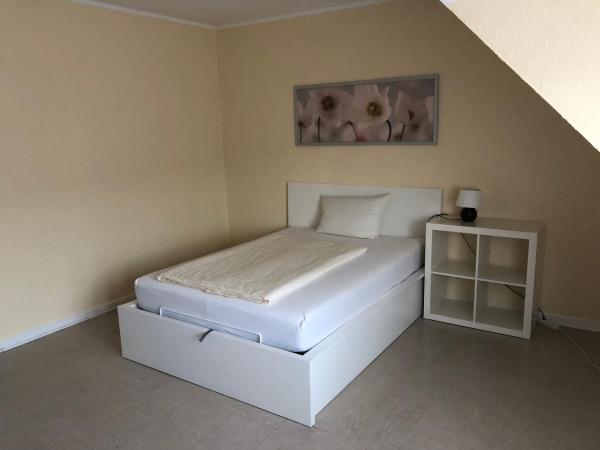 Haus am Zoo Apartments verschiedene Adressen : photo 9 de la chambre apartment windscheidstraße