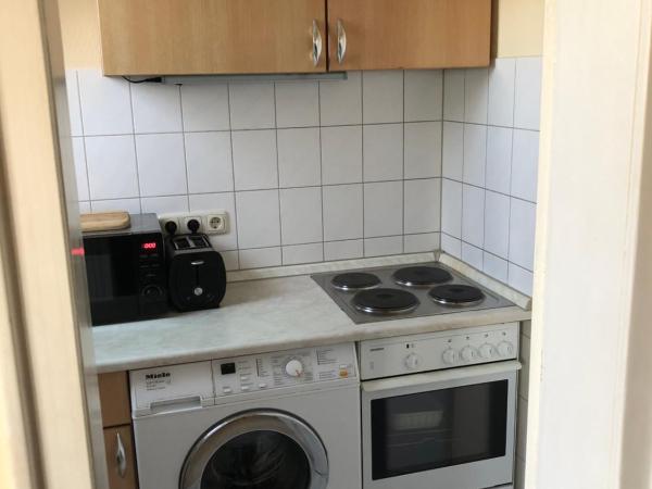 Haus am Zoo Apartments verschiedene Adressen : photo 5 de la chambre apartment windscheidstraße