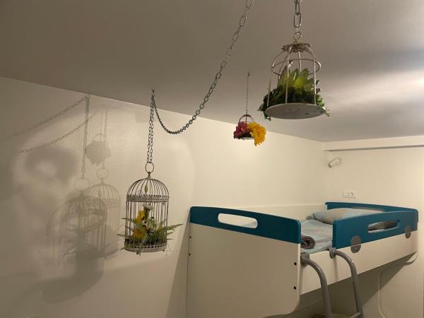 Hostel Pipištrelo : photo 4 de la chambre chambre triple - vue sur mer