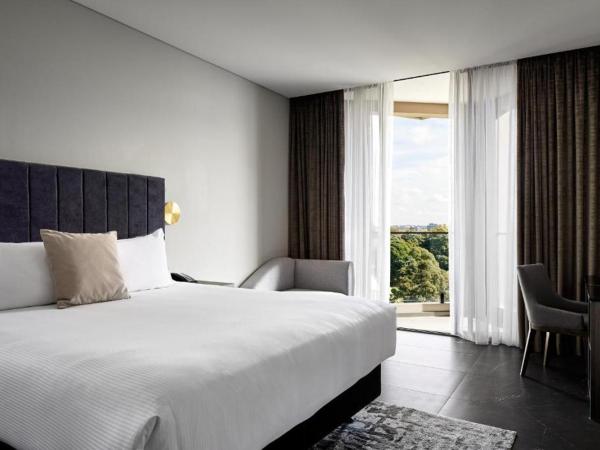 Crowne Plaza Sydney Burwood, an IHG Hotel : photo 2 de la chambre chambre premium