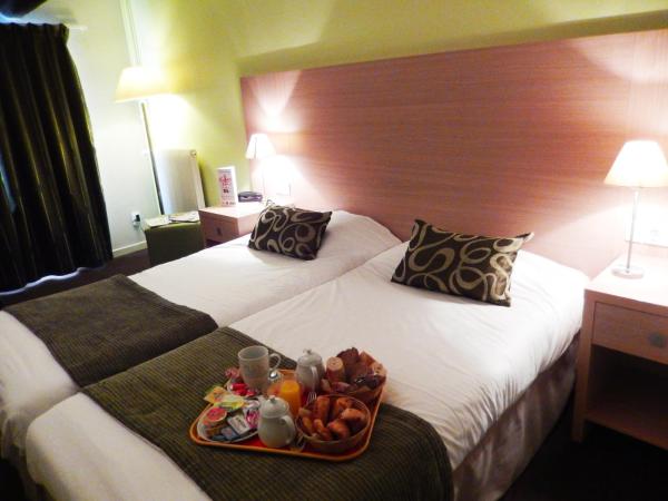 Kyriad Chalon-Sur-Saone Centre : photo 2 de la chambre chambre lits jumeaux
