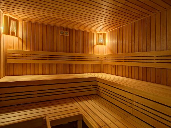 Spa Hotel MILLENIUM Karlovy Vary : photo 4 de la chambre double room with dinner and hourly entrance to the sauna world
