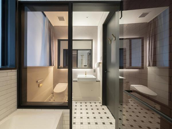 GINZA HOTEL by GRANBELL : photo 9 de la chambre chambre lits jumeaux de luxe avec terrasse (pour 3 personnes) - non-fumeurs