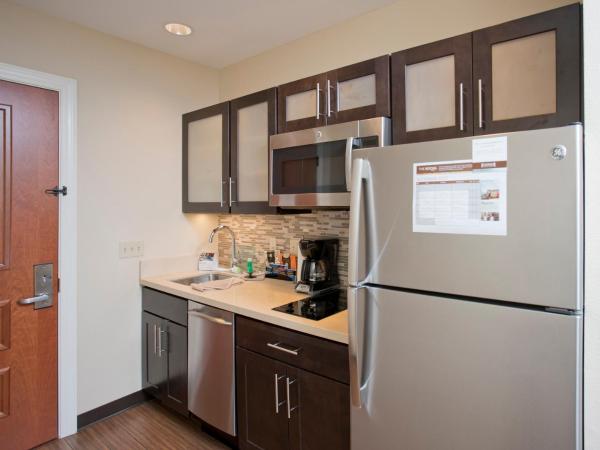 Staybridge Suites Baltimore - Inner Harbor, an IHG Hotel : photo 2 de la chambre suite studio