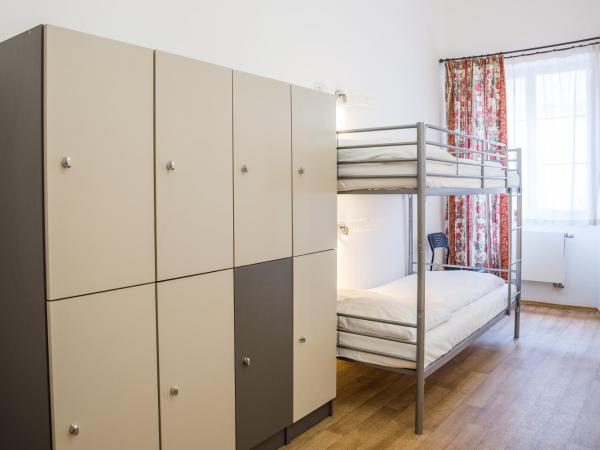 Hostel Little Quarter : photo 3 de la chambre lit superposé dans dortoir mixte