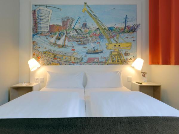 B&B Hotel Hamburg-Harburg : photo 5 de la chambre chambre double