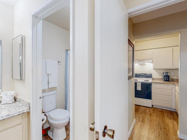 The Heart of Mission Valley : photo 10 de la chambre studio