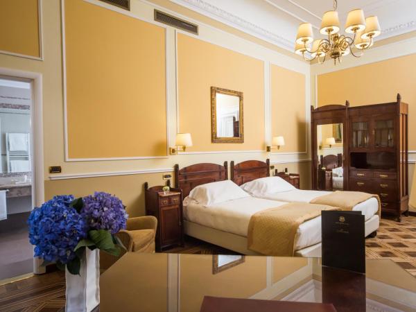 Hotel Bristol Palace : photo 3 de la chambre chambre deluxe double ou lits jumeaux