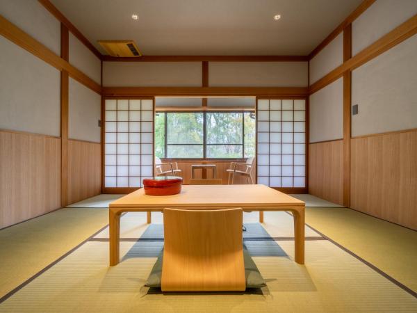 Ryokan Yamazaki : photo 2 de la chambre <renovated in april 2023> superior japanese-style room