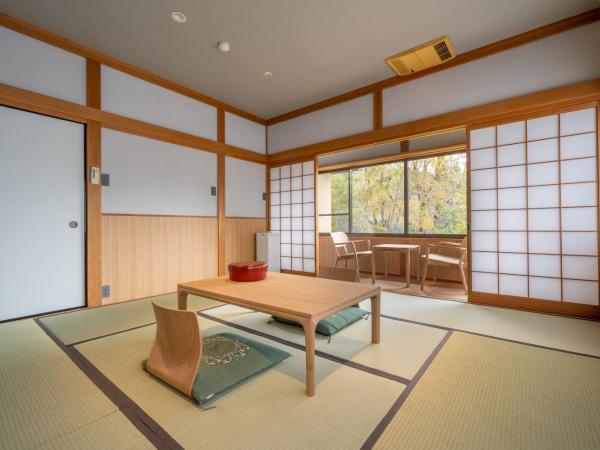 Ryokan Yamazaki : photo 3 de la chambre <renovated in april 2023> superior japanese-style room