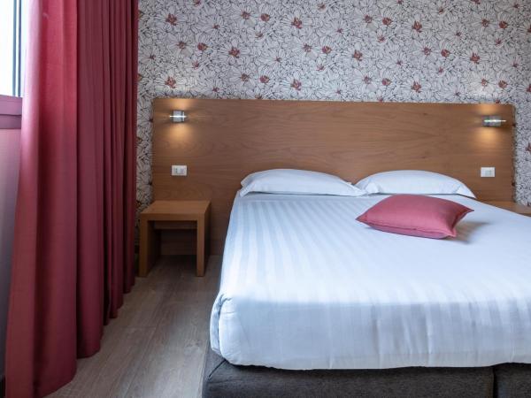 Relais Bellaria Hotel & Congressi : photo 6 de la chambre chambre double ou lits jumeaux standard