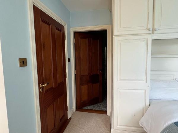 Taylors Hill Luxury Guest House : photo 3 de la chambre chambre double - vue sur mer