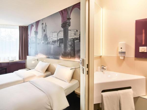 B&B HOTEL Krakow Centrum : photo 7 de la chambre chambre lits jumeaux
