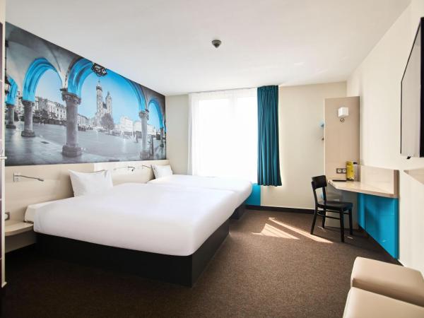 B&B HOTEL Krakow Centrum : photo 3 de la chambre chambre lits jumeaux
