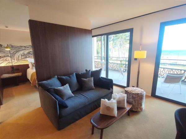 Hôtel Roz Marine Thalasso Resort : photo 2 de la chambre suite prestige - vue sur mer